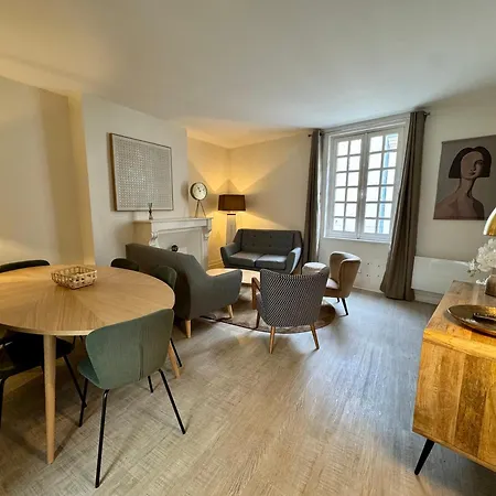 Les Lys D'or 3 Apartment