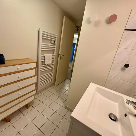 Les Lys D'or 3 Apartment *